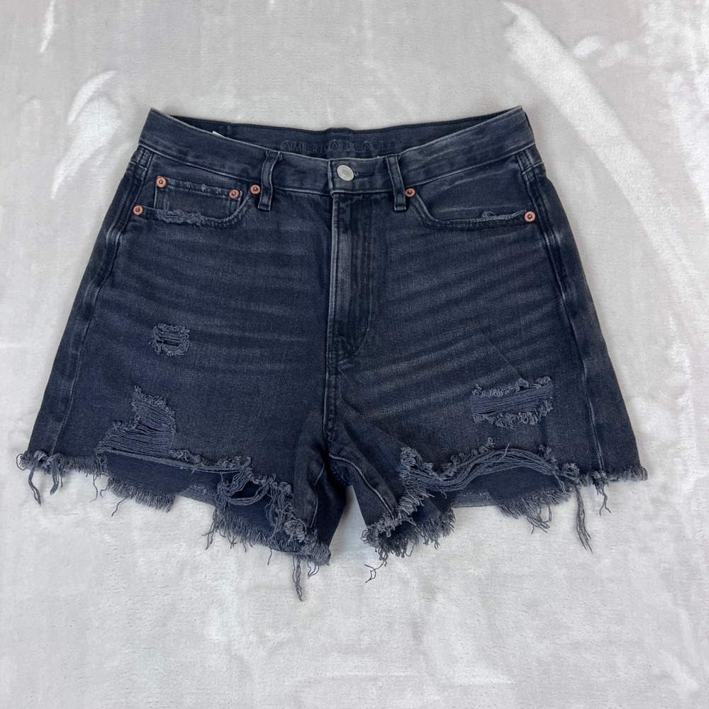 American Eagle 90s Boyfriend Short Womens 6 Black Distressed Denim Festival